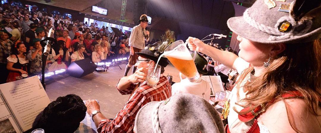 Quartos Proximos A Oktoberfest, Em Blumenau Bagian luar foto